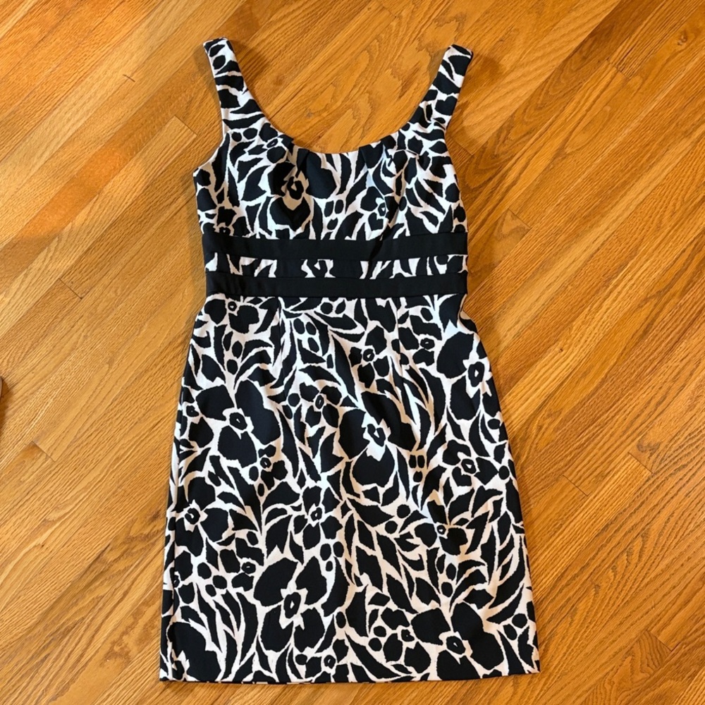 Connected Apparel Black and White Patterned Midi Dress
